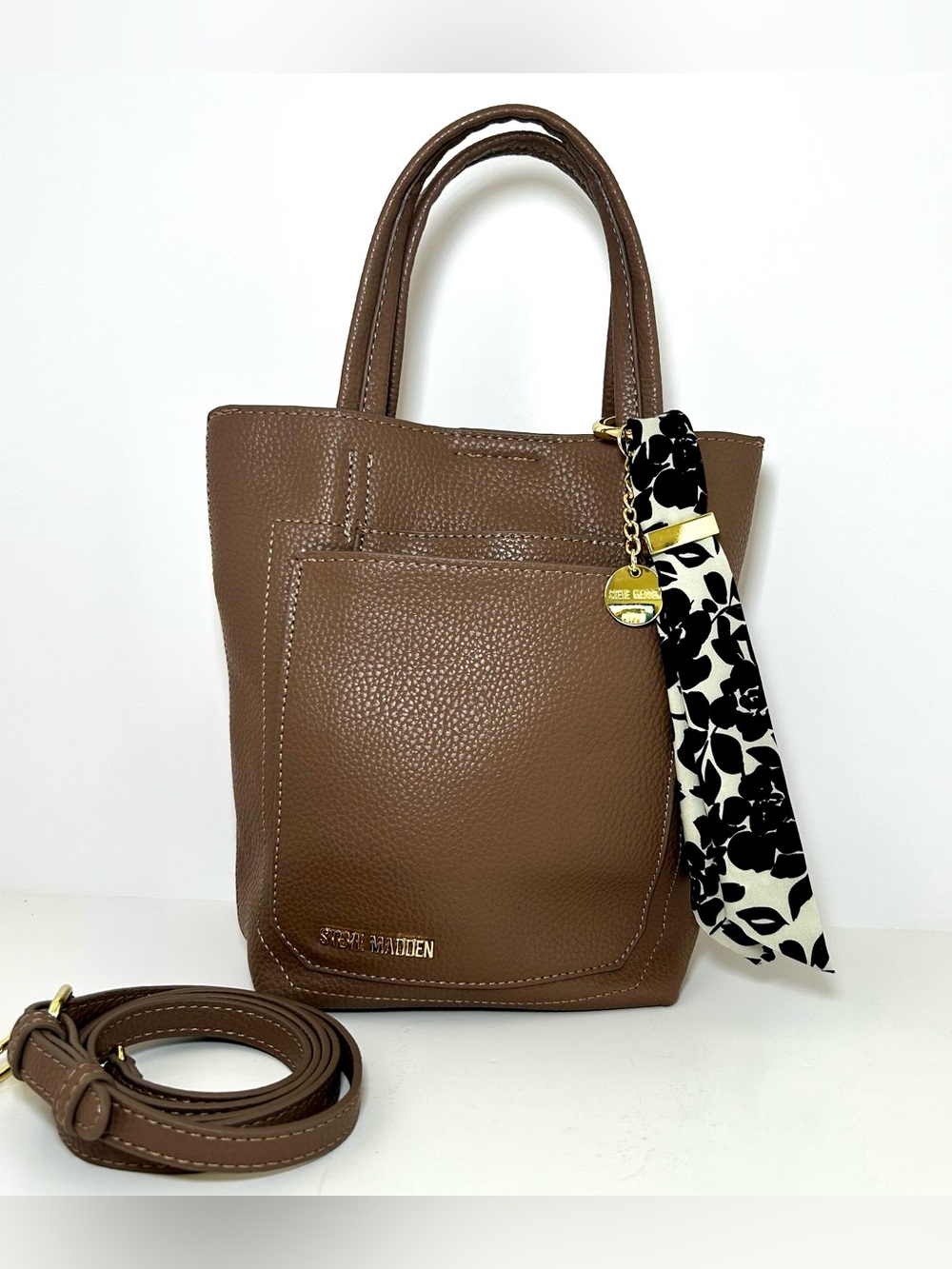 Steve Madden Tan Pebbled Faux Leather Hand Bag with Scarf Charm Excellent Con.